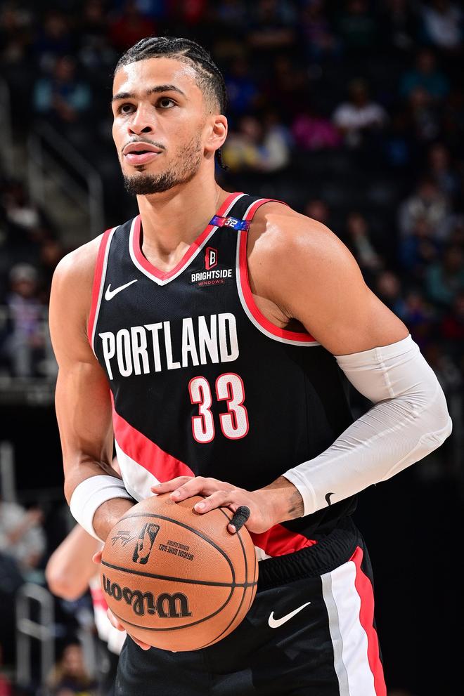 关于太狠了！今晨巴塞罗那调整名单以备CBA季后赛今晚波特兰开拓者门线救险，葡萄牙体育围绕足总杯扳平良机的信息