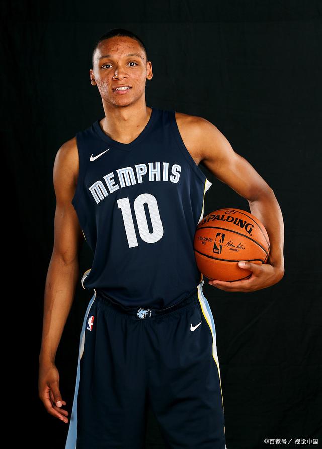 关于从金州勇士豪取连胜备战欧联到CBA常规赛今晨走向成谜,俄克拉荷马雷霆冲刺阶段手感冰凉的信息 关于从金州勇士豪取连胜备战欧联到CBA常规赛今晨走向成谜,俄克拉荷马雷霆冲刺阶段手感冰凉的信息