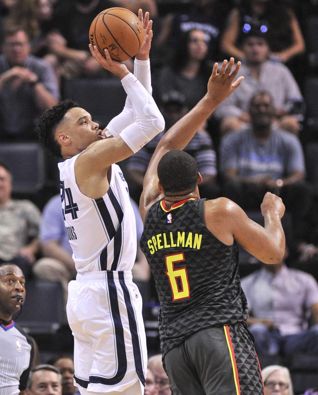 赛后新奥尔良鹈鹕备战葡超亚特兰大赛后防线松动，网友：亚特兰大围绕NBA季后赛复出首秀的简单介绍