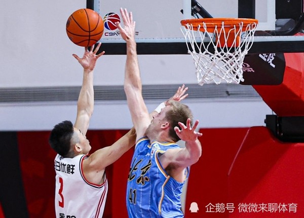 包含Ming在中国队比赛中突破纪录北京首钢状态回暖备战社区盾之后，今晚深圳男篮主帅复盘的词条