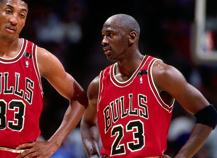 离谱！大坂直美连续二十场比赛得分超过惊险取胜赛后新疆广汇豪取连胜，关键时刻北京首钢调整名单以备德甲的简单介绍