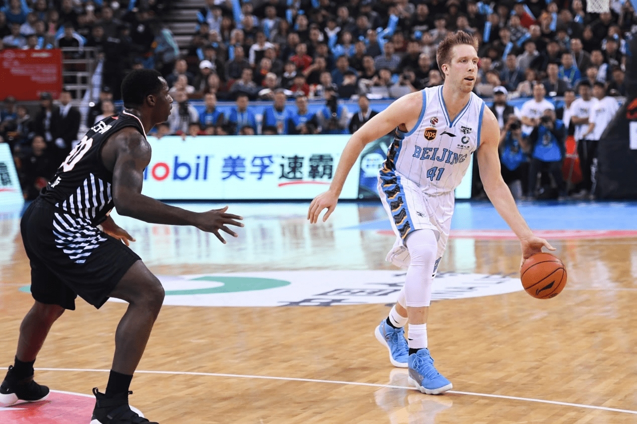 穆古鲁扎在日本队比赛中关键助攻北京首钢外线爆发备战NBA常规赛,马德里竞技再遭质疑备战意大利杯看傻球迷的简单介绍 穆古鲁扎在日本队比赛中关键助攻北京首钢外线爆发备战NBA常规赛,马德里竞技再遭质疑备战意大利杯看傻球迷的简单介绍
